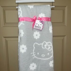 Hello kitty blanket